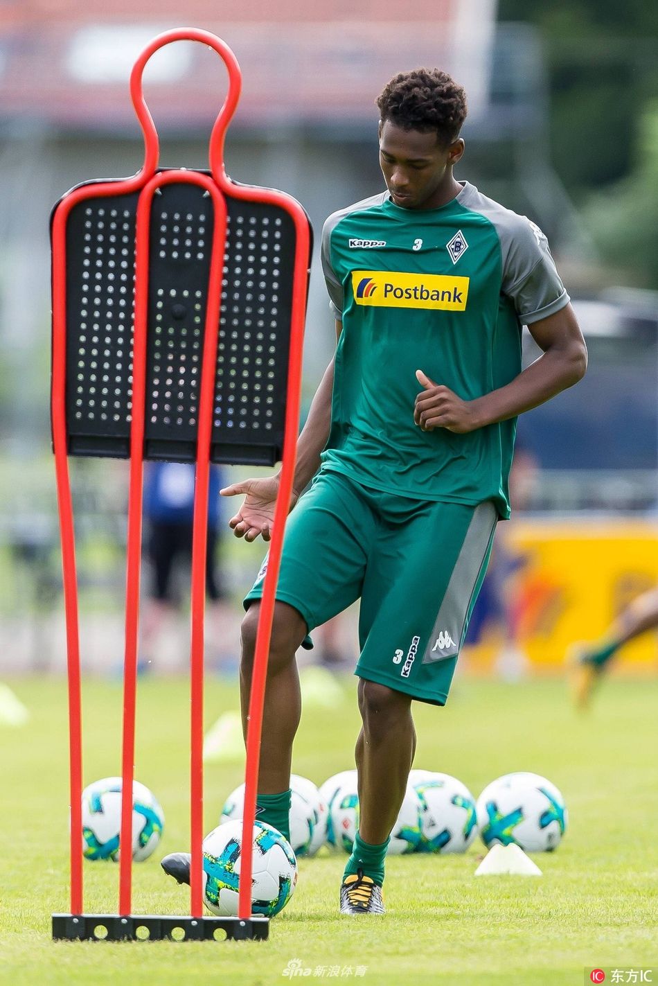 星空体育平台-laysha金高恩战旗直播