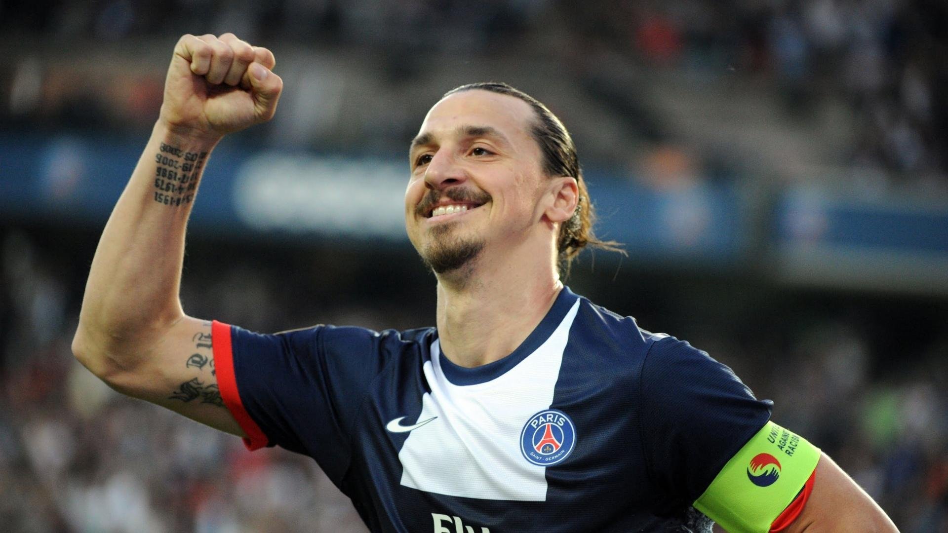 星空体育平台-莫德里奇和德布劳内谁是世界第一中场