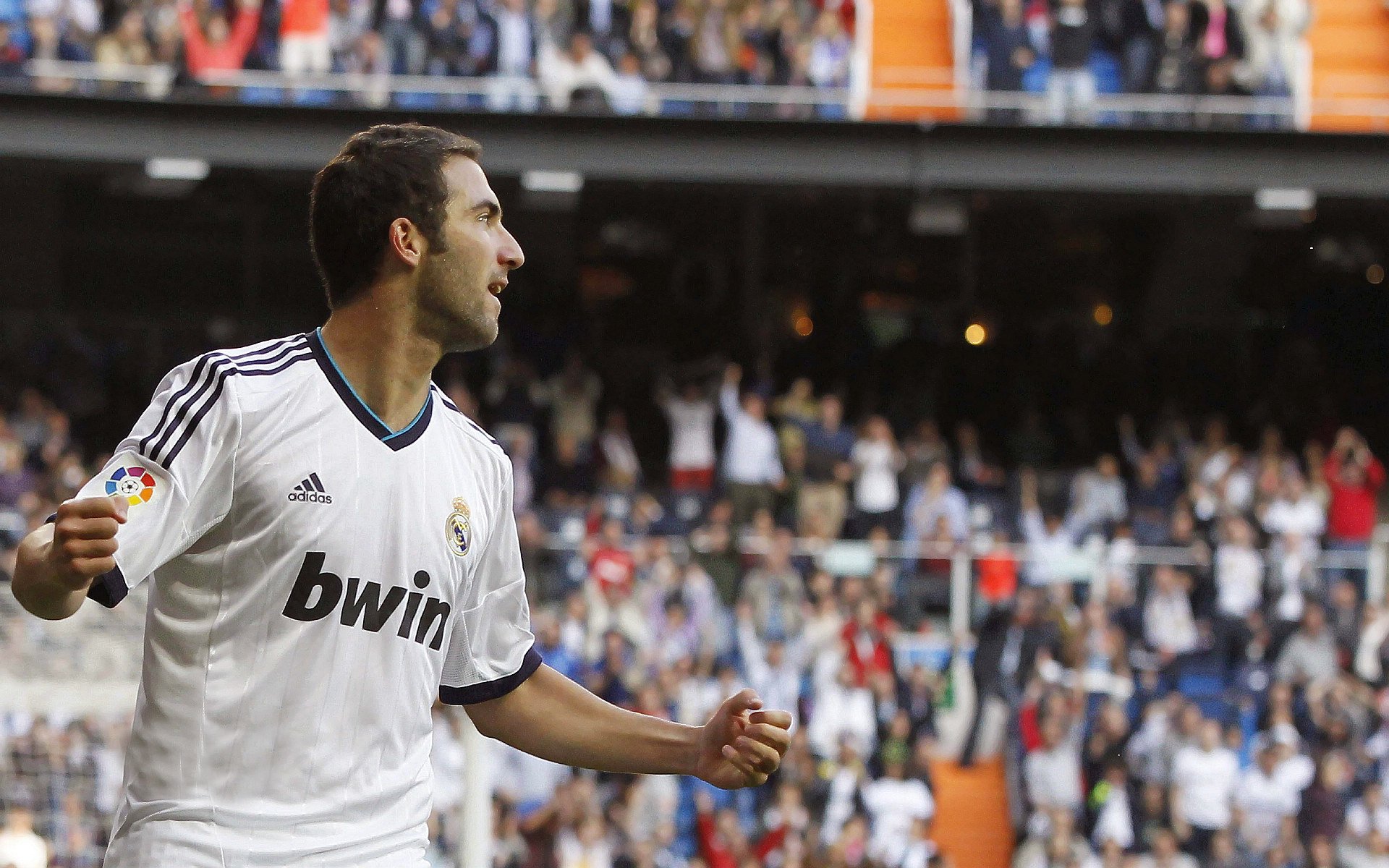 星空体育平台-拜仁正式签下天才中场