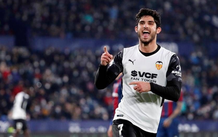 瓦伦西亚客场一球小胜,战胜实力对手是谁